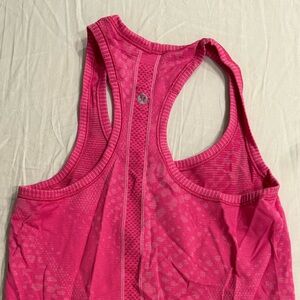Lululemon Swiftly Tech Racerback Pink- Size 4